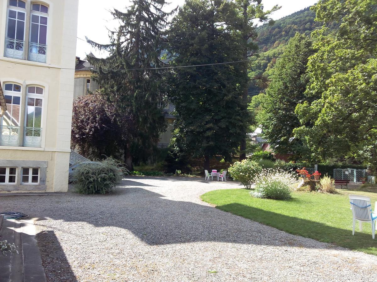 Castel De La Pique Bed & Breakfast Bagnères-de-Luchon Dış mekan fotoğraf