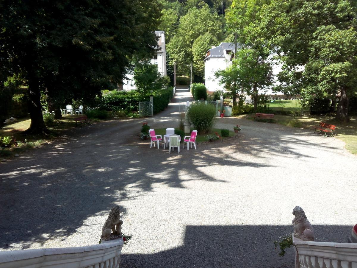 Castel De La Pique Bed & Breakfast Bagnères-de-Luchon Dış mekan fotoğraf